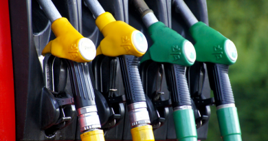 Locadoras de veículos apostam na volta de motoristas de apps, confiantes de que até o ano que vem o preço do combustível sofra recuo.
