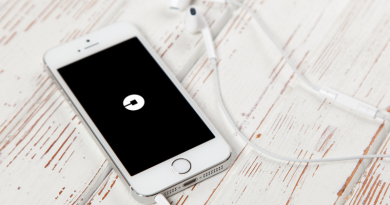 Uber Black passa a aceitar carros de outras cores além do preto Uber Black passa a aceitar carros de outras cores além do preto